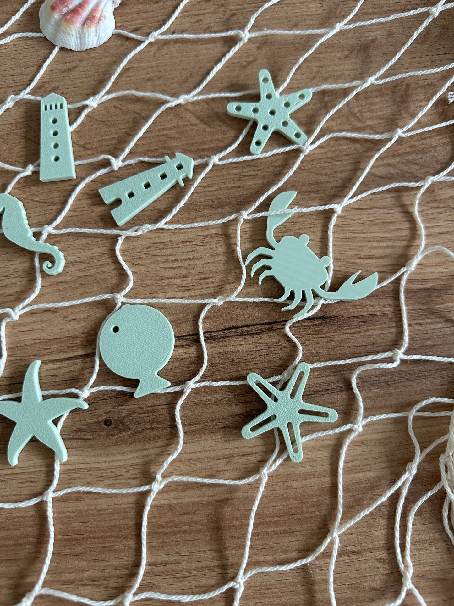Nautical Scatter Decorations | Sea Themed Decorations
