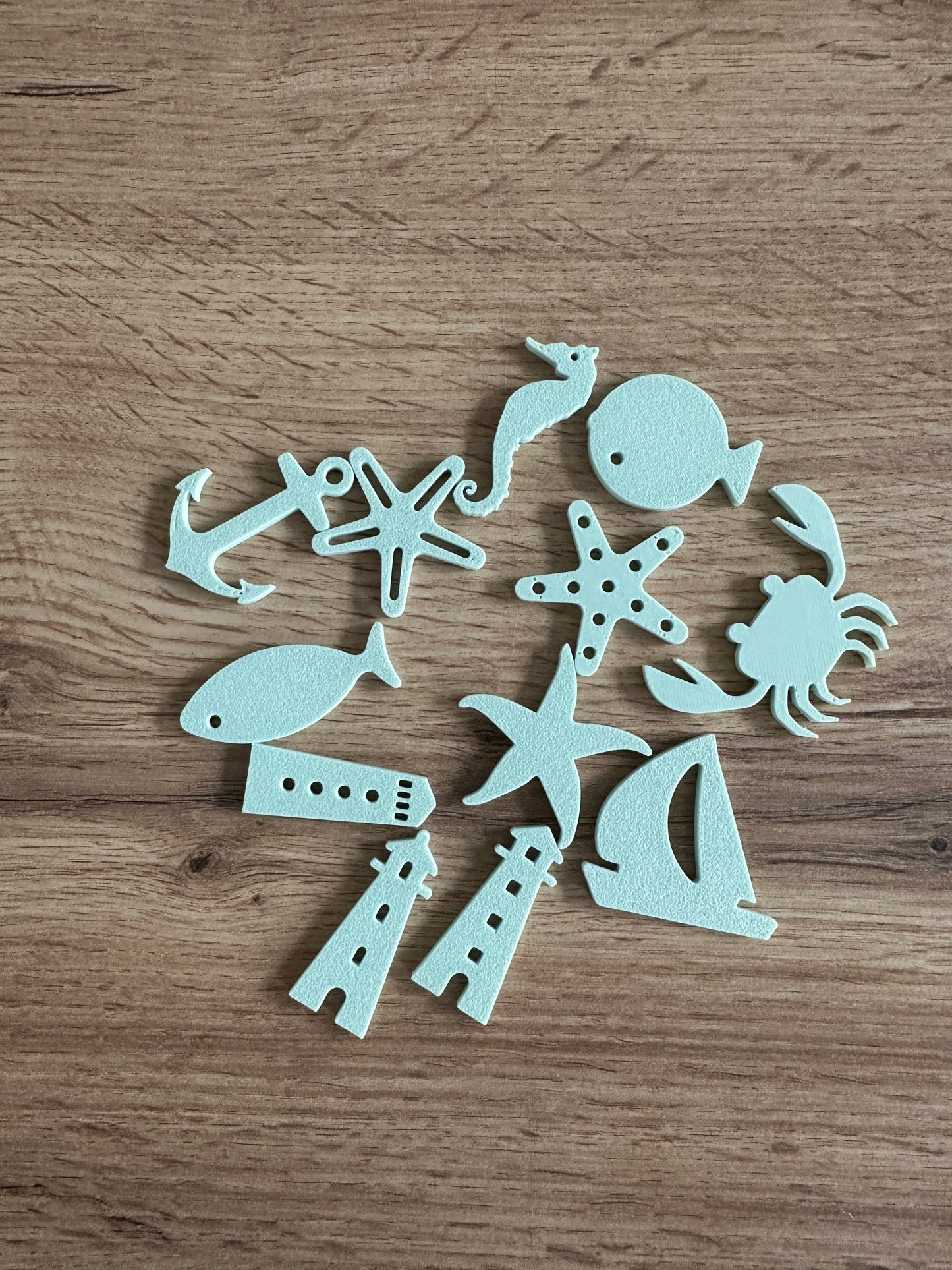 Nautical Scatter Decorations | Sea Themed Decorations