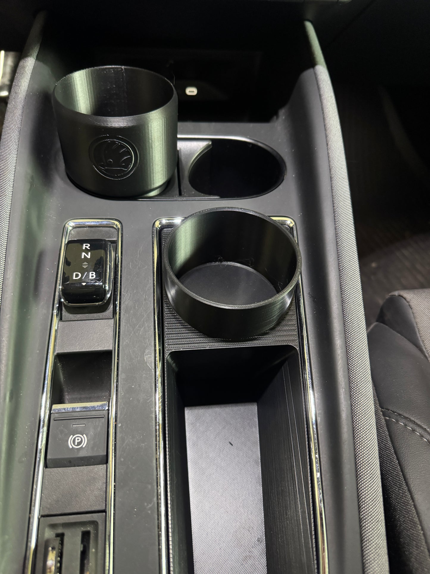 Skoda Enyaq Elroq Cupholder